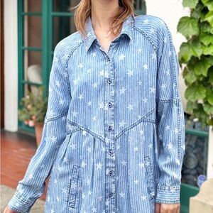 Billy T Blue Star Pattern Long Sleeve Dress (big star)